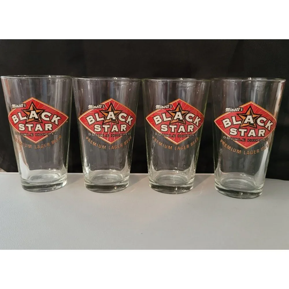 Minott's Black Star Lager Beer Glasses Set of 4 Barware Red Black Logo JJ1500